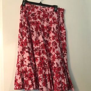 NWOT Pink skirt